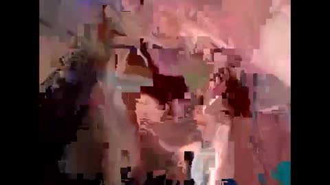 Snapshot of smilefame123 chatting on 02/17/25, 06:42 Smile Fa Me online show from 02/17/25, 06:42