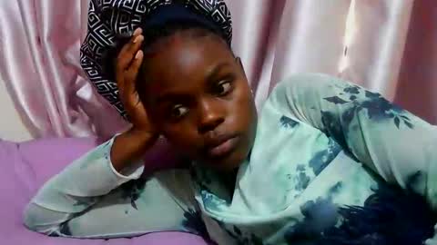 Smiley chocolate online show from 03/01/26, 09:00