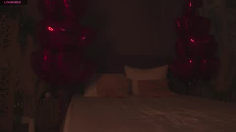 Mia online show from 02/16/26, 05:03