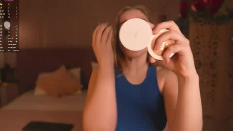 Mia online show from 02/26/26, 05:17