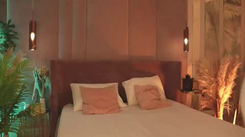 Snapshot of smiley_mia_ chatting on 03/13/26, 05:14 Mia online show from 03/13/26, 05:14