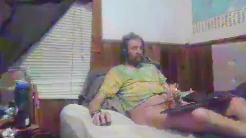 Snapshot of smileydink chatting on 02/26/25, 04:25 smileydink online show from 02/26/25, 04:25