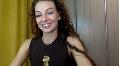 Snapshot of smiling_lexa chatting on 06/15/26, 07:05 smiling_lexa online show from 06/15/26, 07:05