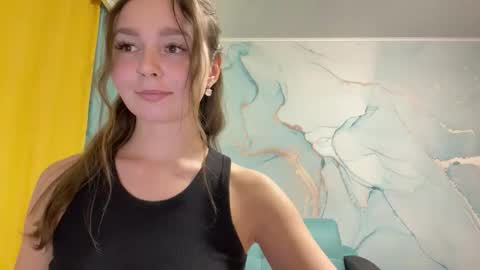 Snapshot of smiling_riddle chatting on 02/06/26, 03:59 smiling_riddle online show from 02/06/26, 03:59
