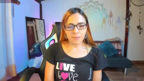 Snapshot of smilingsalor chatting on 12/02/24, 02:53 SmilingSalor online show from 12/02/24, 02:53