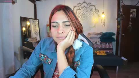 Snapshot of smilingsalor chatting on 12/16/24, 06:43 SmilingSalor online show from 12/16/24, 06:43