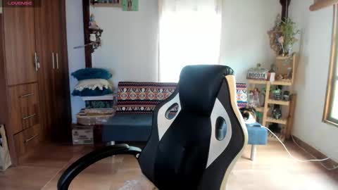 Snapshot of smilingsalor chatting on 09/15/25, 09:15 SmilingSalor online show from 09/15/25, 09:15