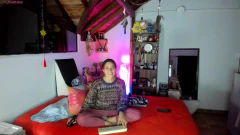 Snapshot of smilingsalor chatting on 10/30/25, 01:40 SmilingSalor online show from 10/30/25, 01:40