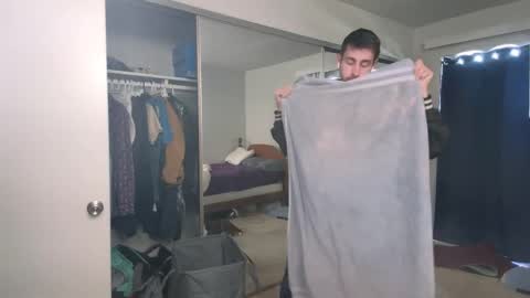 Snapshot of smilingwanker chatting on 02/22/26, 06:17 smilingwanker online show from 02/22/26, 06:17