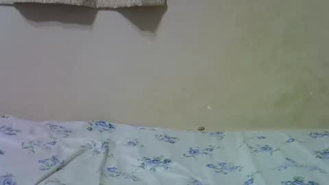 Snapshot of smilzzz chatting on 03/16/26, 08:02 smilzzz online show from 03/16/26, 08:02