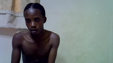 Snapshot of smilzzz chatting on 03/20/26, 10:31 smilzzz online show from 03/20/26, 10:31