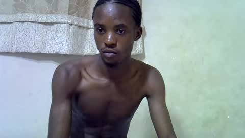 Snapshot of smilzzz chatting on 03/21/26, 07:28 smilzzz online show from 03/21/26, 07:28