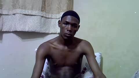 Snapshot of smilzzz chatting on 03/30/26, 08:21 smilzzz online show from 03/30/26, 08:21