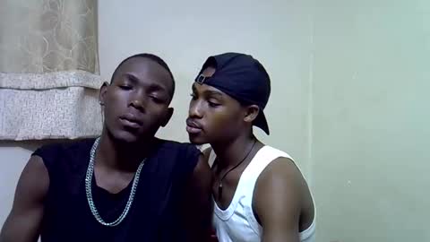 Snapshot of smilzzz chatting on 04/14/26, 05:13 smilzzz online show from 04/14/26, 05:13