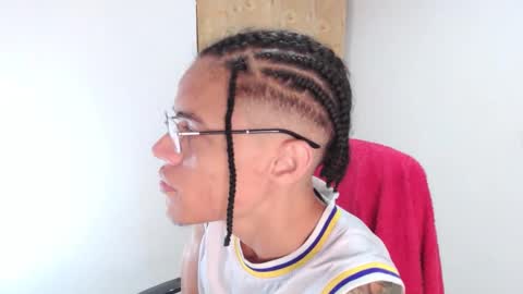 Snapshot of smith_gael chatting on 03/28/26, 12:10 Smith Gael online show from 03/28/26, 12:10