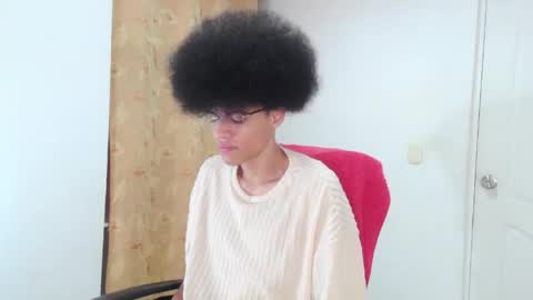 Snapshot of smith_gael chatting on 04/21/26, 12:56 Smith Gael online show from 04/21/26, 12:56