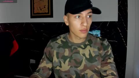 Snapshot of smith_grey chatting on 01/14/26, 04:34 smith grey online show from 01/14/26, 04:34