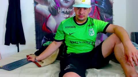 Snapshot of smith_hot69 chatting on 04/21/26, 03:35 dani online show from 04/21/26, 03:35