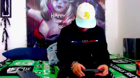 Snapshot of smith_hot69 chatting on 04/24/26, 05:32 dani online show from 04/24/26, 05:32