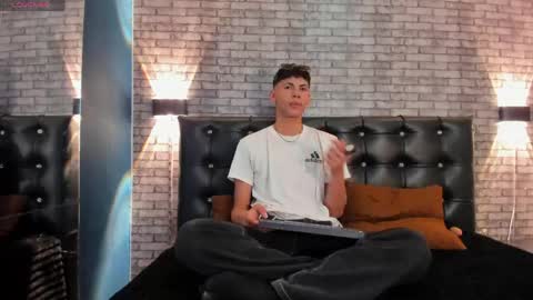 Smith online show from 04/16/26, 08:20