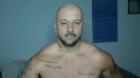 Snapshot of smithduke chatting on 10/30/25, 03:30 smithduke online show from 10/30/25, 03:30