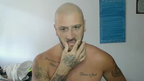 Snapshot of smithduke chatting on 11/14/25, 07:56 smithduke online show from 11/14/25, 07:56