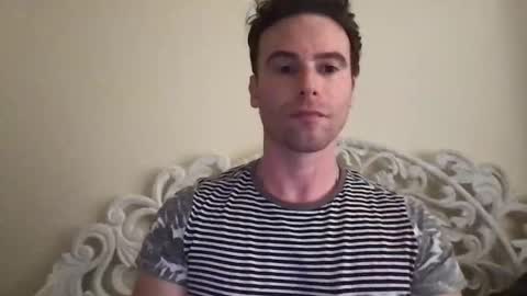 Snapshot of smo0kinvibzzagain chatting on 11/16/25, 11:10 Sn0oOgiNZz online show from 11/16/25, 11:10