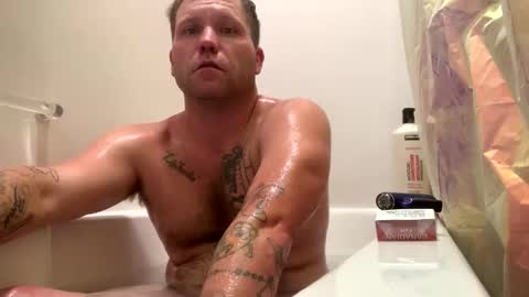 Snapshot of smoke4daddy chatting on 10/01/25, 07:58 Smoke4Daddy online show from 10/01/25, 07:58