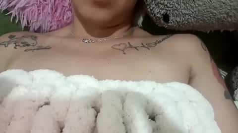 Snapshot of smoke_leidy_ chatting on 11/02/25, 04:53 smoke_leidy_ online show from 11/02/25, 04:53