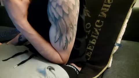 Snapshot of smokeandwatching chatting on 01/24/25, 09:26 Smokeandwatching online show from 01/24/25, 09:26