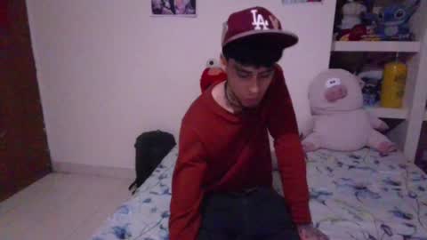 Snapshot of smoker00teddybear chatting on 01/11/25, 06:24 teddy online show from 01/11/25, 06:24