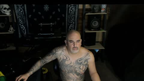 Smokey915 online show from 01/17/25, 09:06