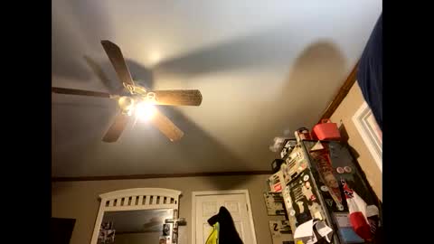 Snapshot of smokeymt420 chatting on 02/07/25, 01:58 smokeymt420 online show from 02/07/25, 01:58