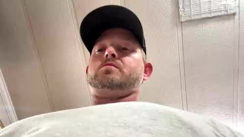 Snapshot of smokeymt420 chatting on 11/13/25, 04:55 smokeymt420 online show from 11/13/25, 04:55