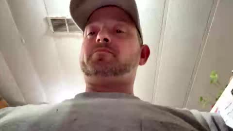 Snapshot of smokeymt420 chatting on 01/08/26, 06:59 smokeymt420 online show from 01/08/26, 06:59