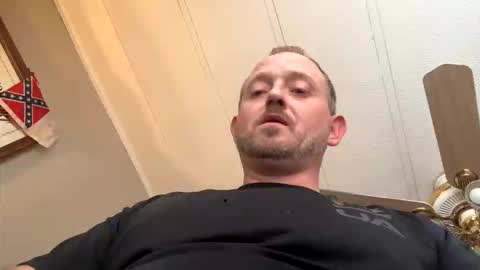 Snapshot of smokeymt420 chatting on 01/13/26, 03:17 smokeymt420 online show from 01/13/26, 03:17