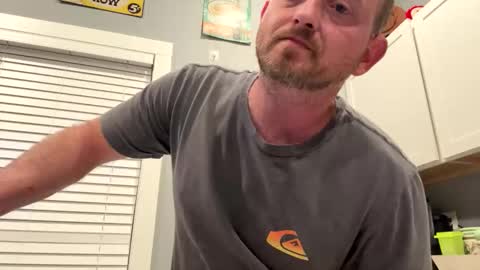 Snapshot of smokeymt420 chatting on 03/31/26, 07:09 smokeymt420 online show from 03/31/26, 07:09