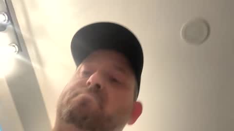 Snapshot of smokeymt420 chatting on 04/08/26, 07:58 smokeymt420 online show from 04/08/26, 07:58