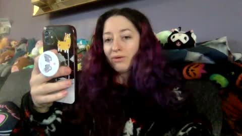 Snapshot of smokinsailorscout chatting on 04/05/26, 03:53 smokinsailorscout online show from 04/05/26, 03:53