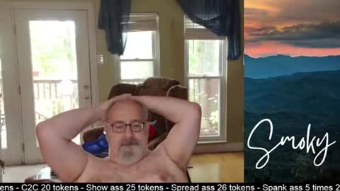 Snapshot of smokymountanman chatting on 06/16/26, 06:32 smokymountanman online show from 06/16/26, 06:32