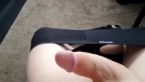 Snapshot of smokynight chatting on 09/27/25, 05:40 smokynight online show from 09/27/25, 05:40