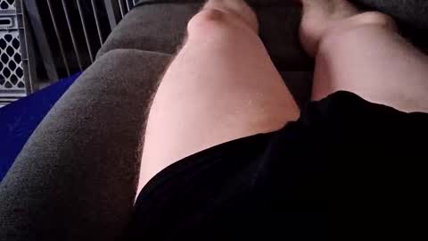 Snapshot of smokynight chatting on 10/31/25, 12:33 smokynight online show from 10/31/25, 12:33