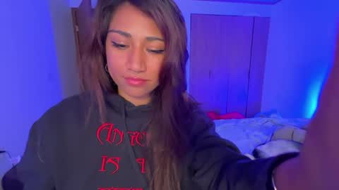 Snapshot of smonkedup chatting on 12/03/24, 08:28 Carolina online show from 12/03/24, 08:28