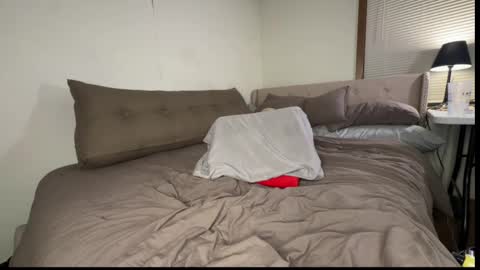 Snapshot of smonkedup chatting on 01/09/25, 12:25 Carolina online show from 01/09/25, 12:25