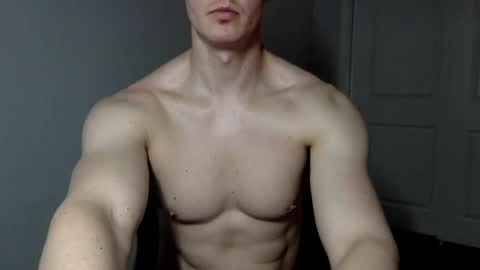 SmoothFlexibleMuscle online show from 02/19/25, 04:33