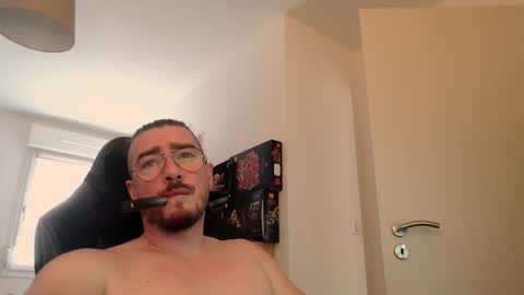 AllDayIDream online show from 10/01/25, 01:50