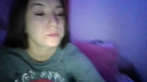 Snapshot of smoothmove1215 chatting on 12/21/25, 02:51 smoothmove1215 online show from 12/21/25, 02:51