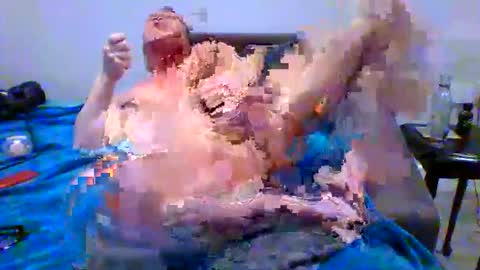 Snapshot of smoothnakedmodel chatting on 10/23/25, 01:10 Smoothy online show from 10/23/25, 01:10