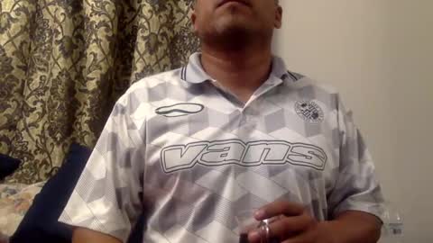 smoothstrik3r online show from 12/30/24, 01:37