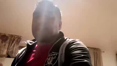 smoothstrik3r online show from 10/09/25, 01:09